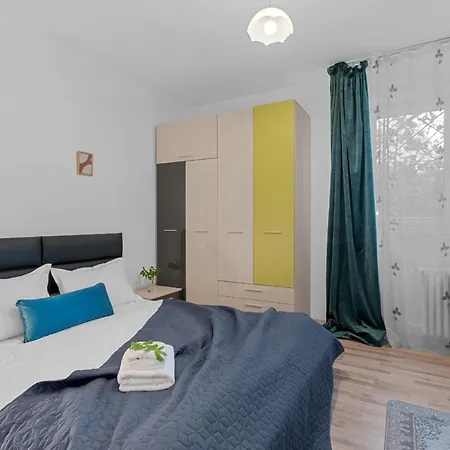2 Bdr Near Hospital Grigore Alexandrescu Апартаменти