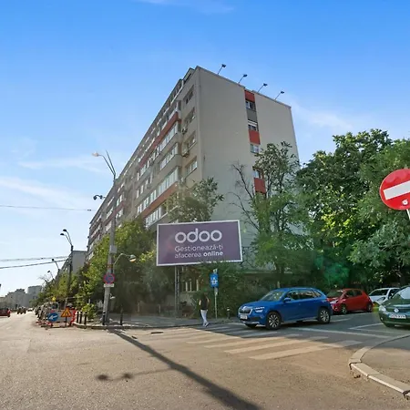 2 Bdr Near Hospital Grigore Alexandrescu *